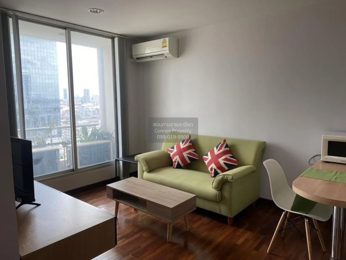 2 Bedroom condo in Baan Pathumwan