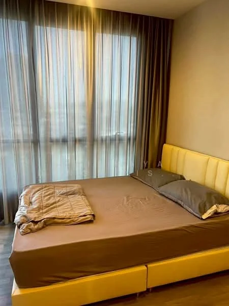 1 Bedroom condo in The Room Sathorn-St.Louis