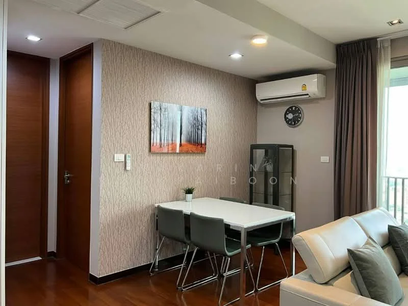 2 Bedroom condo in IDEO Morph 38