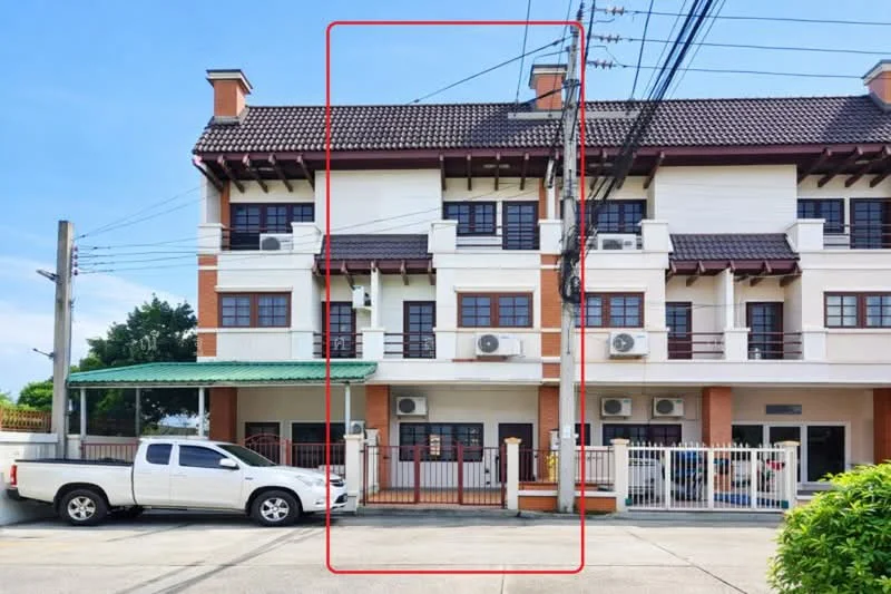4 Bedroom condo in ไม่พบโครงการ