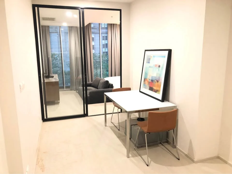 1 Bedroom condo in Noble Ploenchit