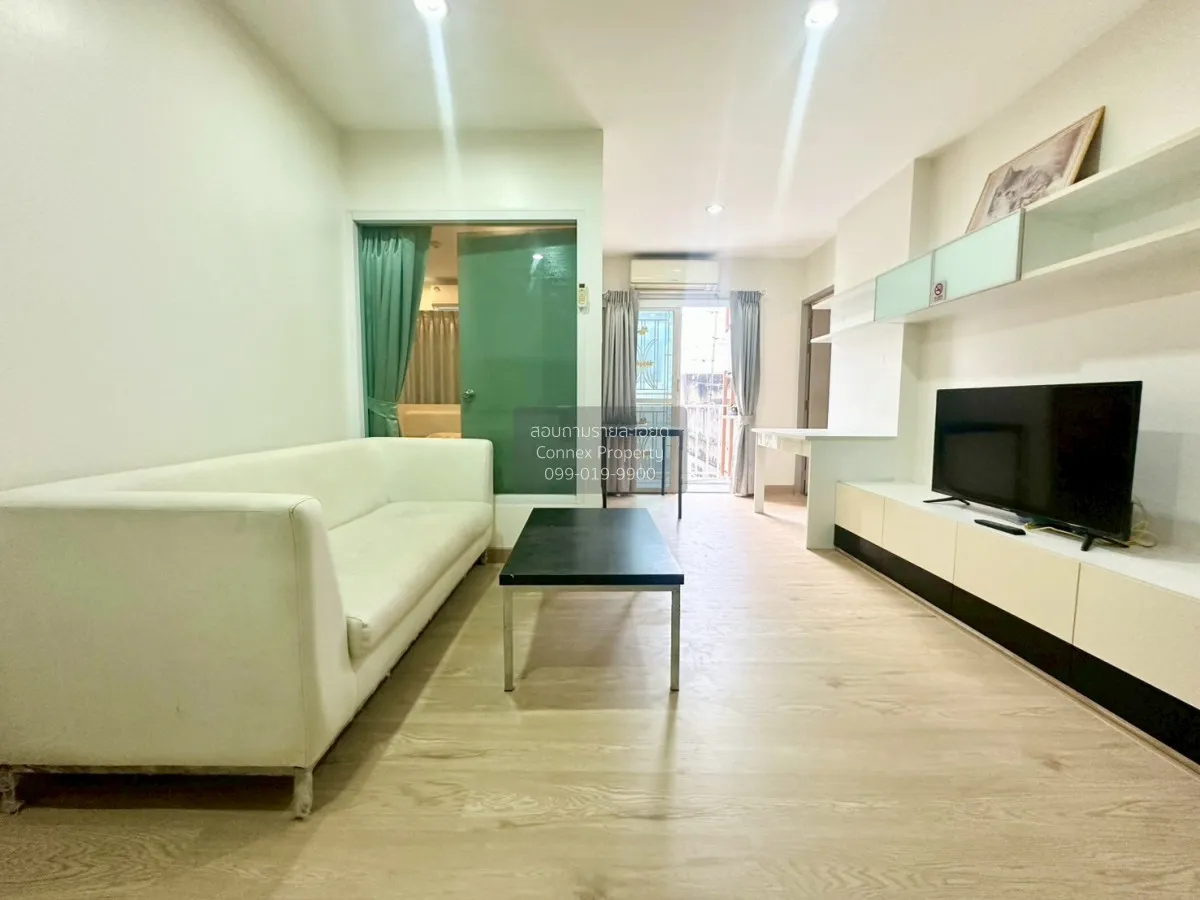 3 Bedroom condo in Urbano Absolute Sathon-Taksin