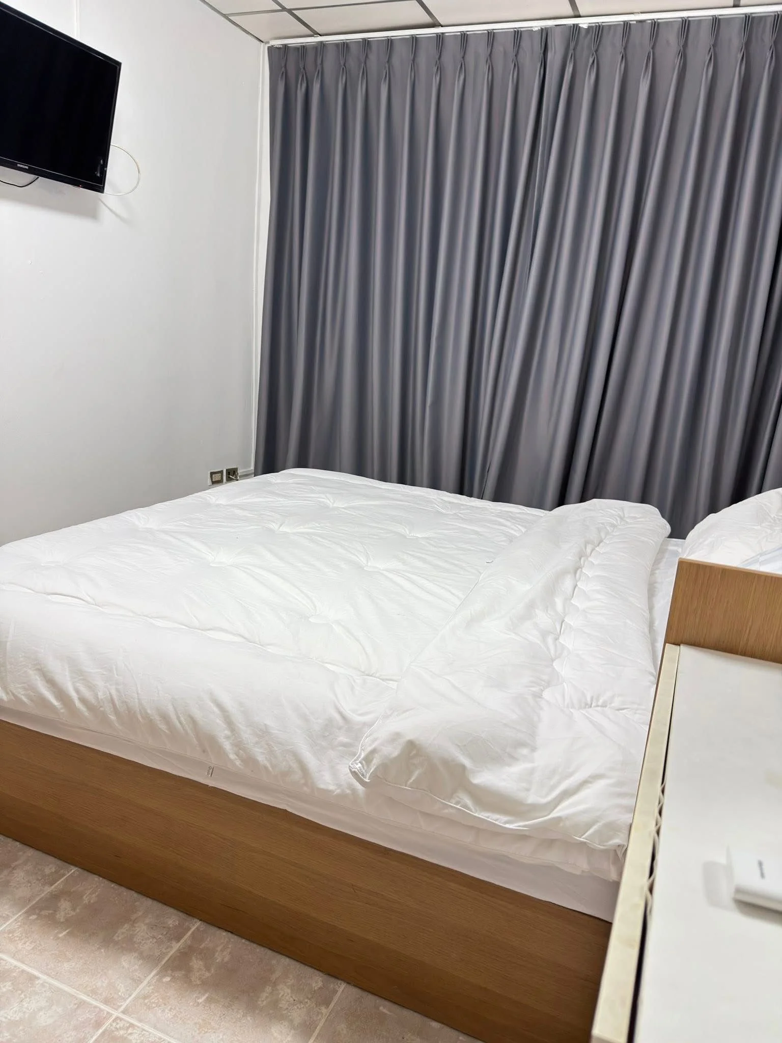 2 Bedroom condo in Witthayu Complex