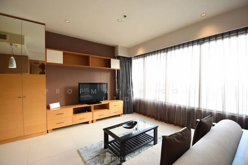 1 Bedroom condo in The Emporio Place