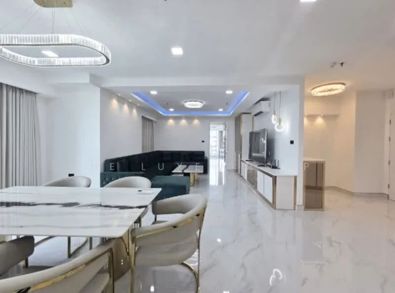 2 Bedroom condo in Supalai Prima Riva (Residential)