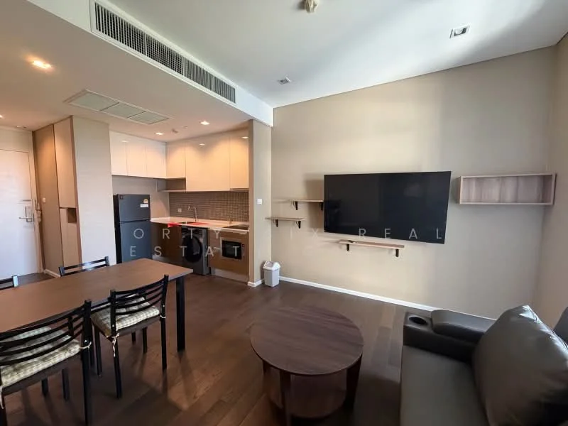 2 Bedroom condo in The Saint Residences Ladprao