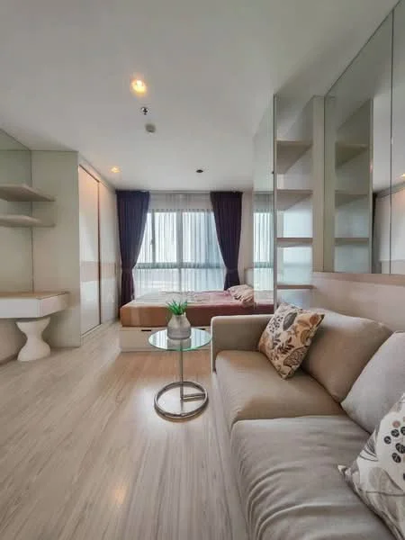 1 Bedroom condo in IDEO MOBI Sukhumvit Eastgate