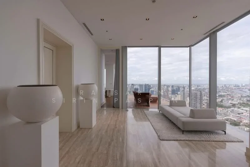 3 Bedroom condo in The Ritz-Carlton Residences