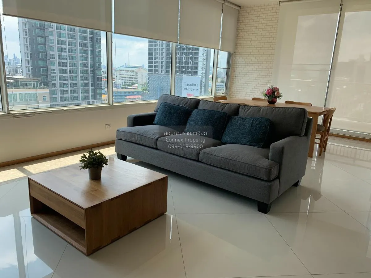2 Bedroom condo in The Empire Place