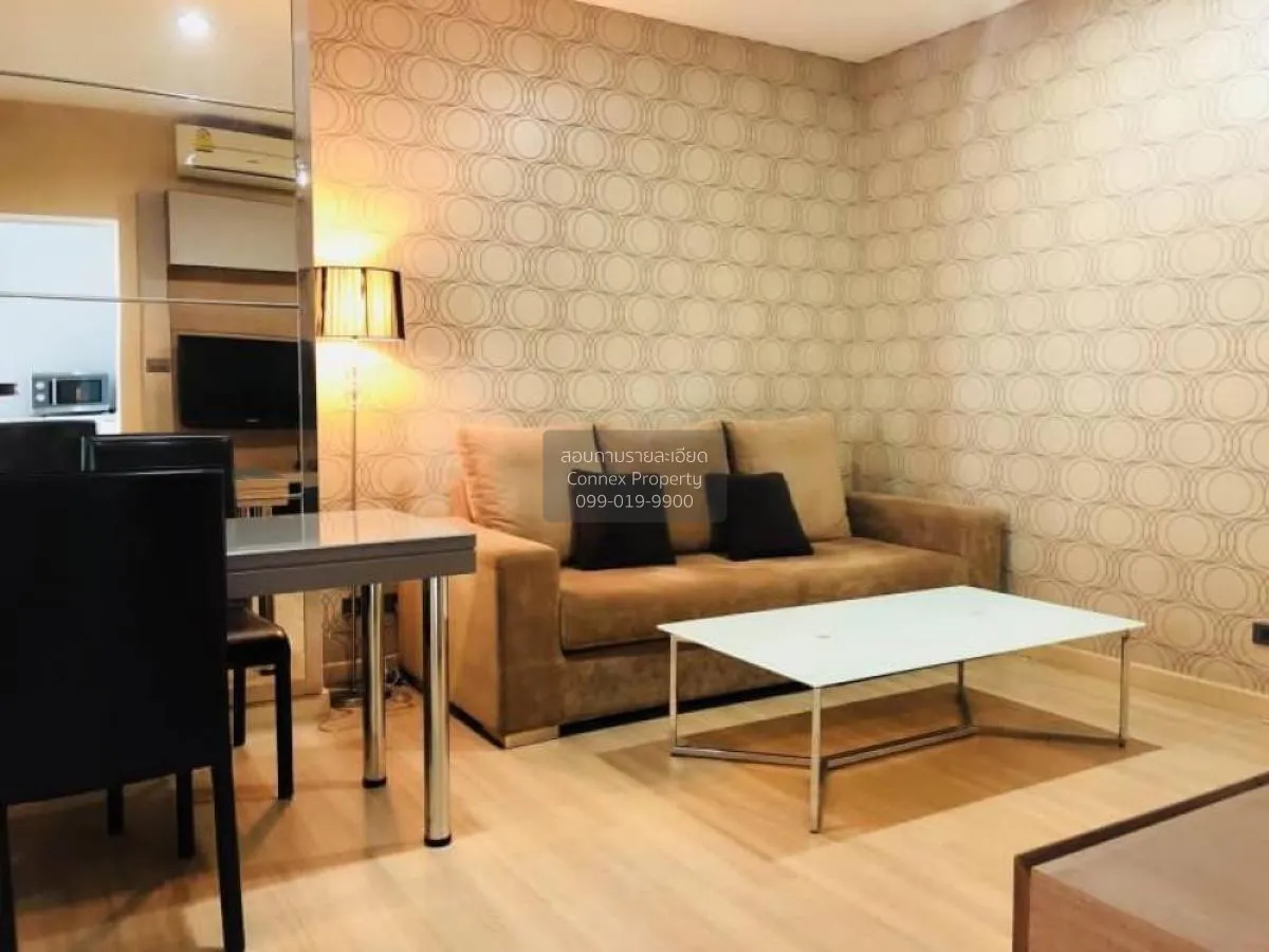 1 Bedroom condo in Life @ Sathorn 10