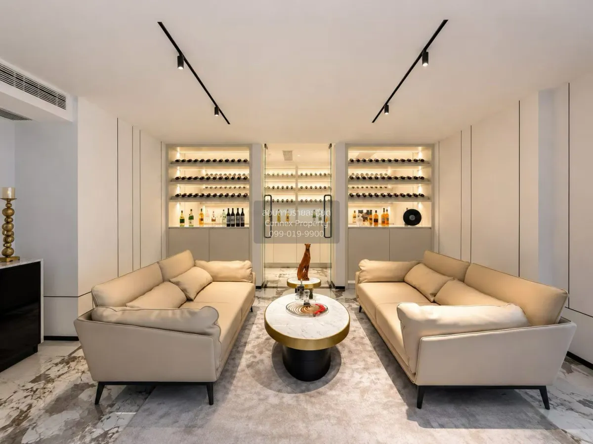 6 Bedroom condo in Culture 188