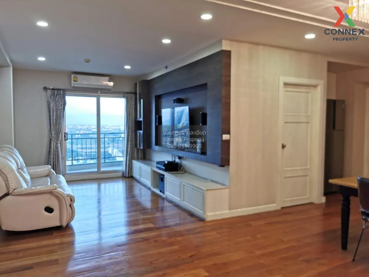2 Bedroom condo in Supalai Park Ekkamai-Thonglor