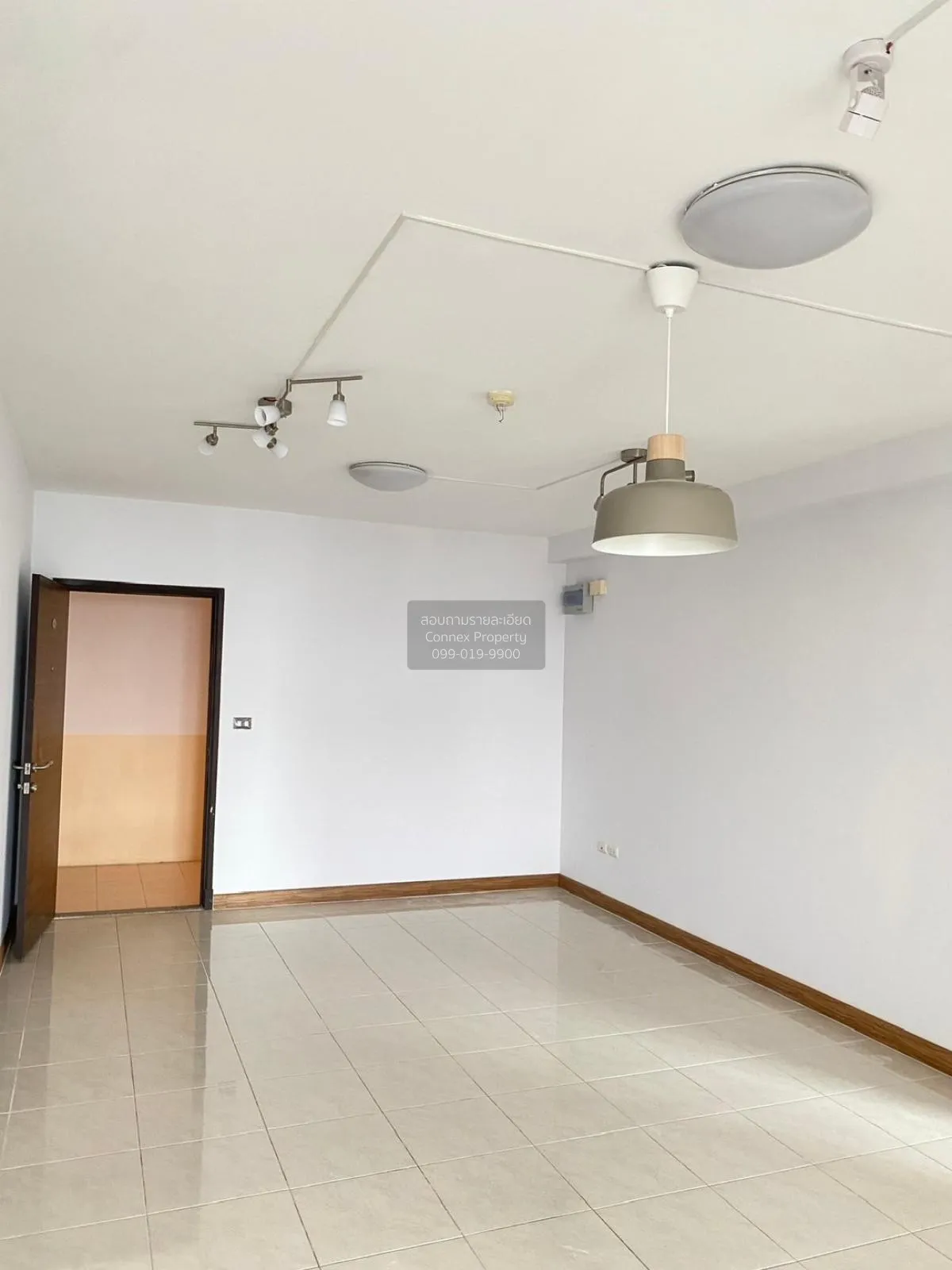 1 Bedroom condo in Supalai Park Ekkamai-Thonglor