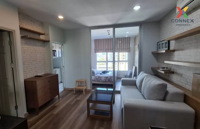 1 Bedroom condo in Life @ Sathorn 10