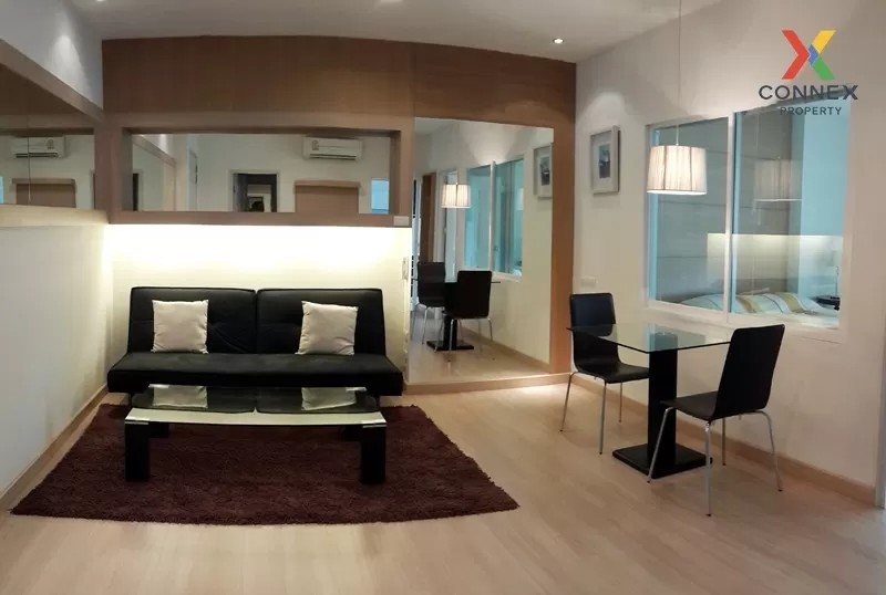 1 Bedroom condo in Life @ Sathorn 10
