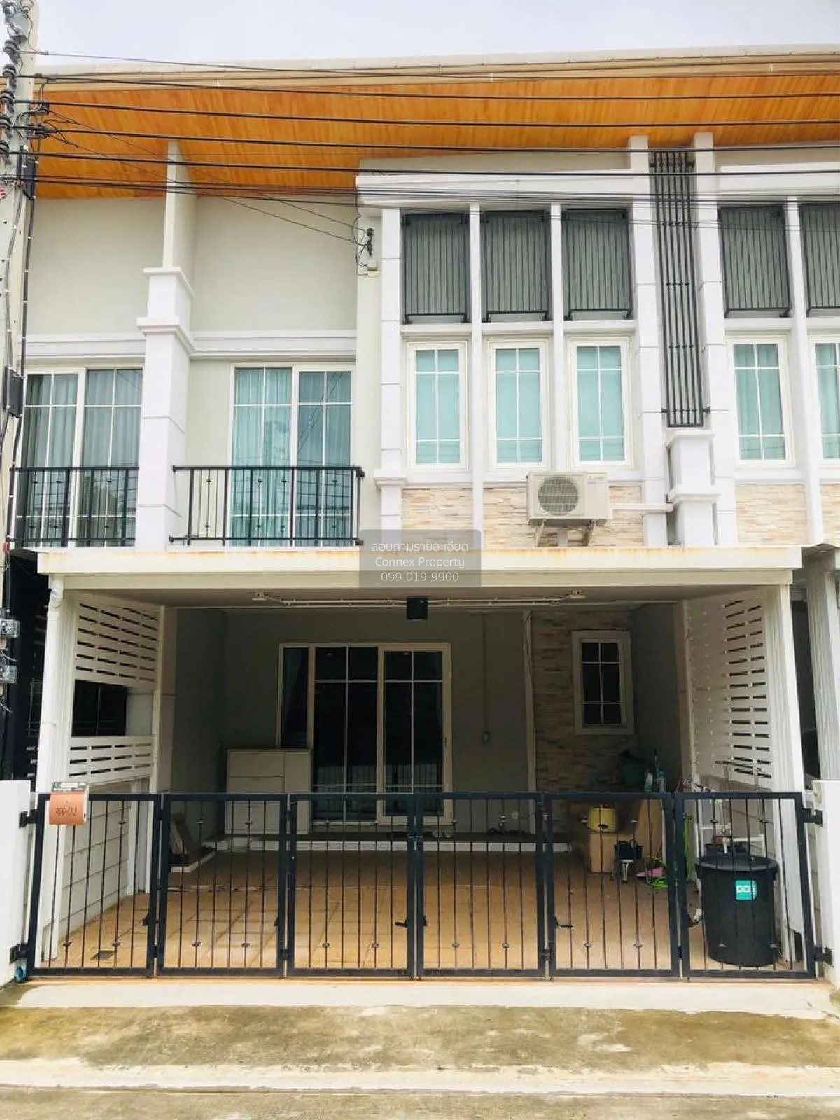 3 Bedroom condo in Golden Town 2 Ladprao-Kaset Nawamin