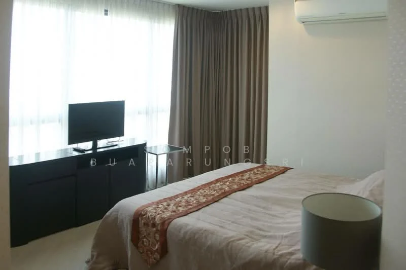 2 Bedroom condo in Rhythm Sukhumvit 44/1
