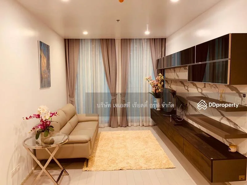 2 Bedroom condo in Noble Ploenchit