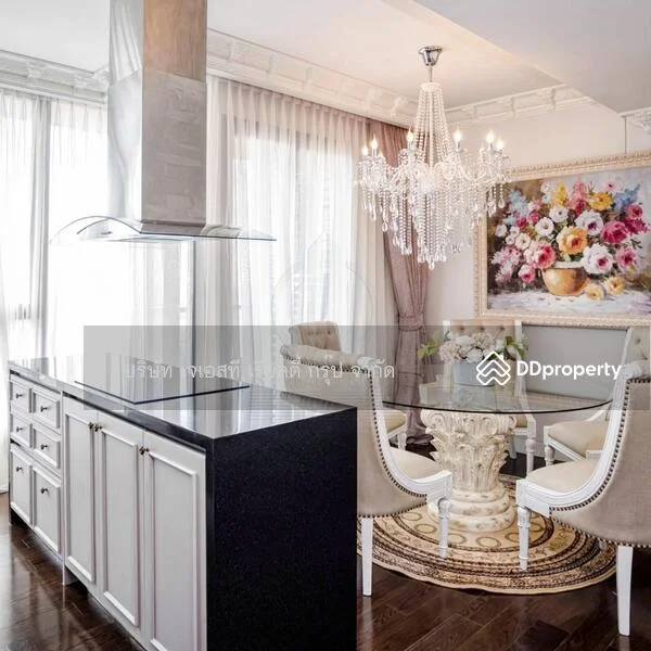 3 Bedroom condo in The Lumpini 24