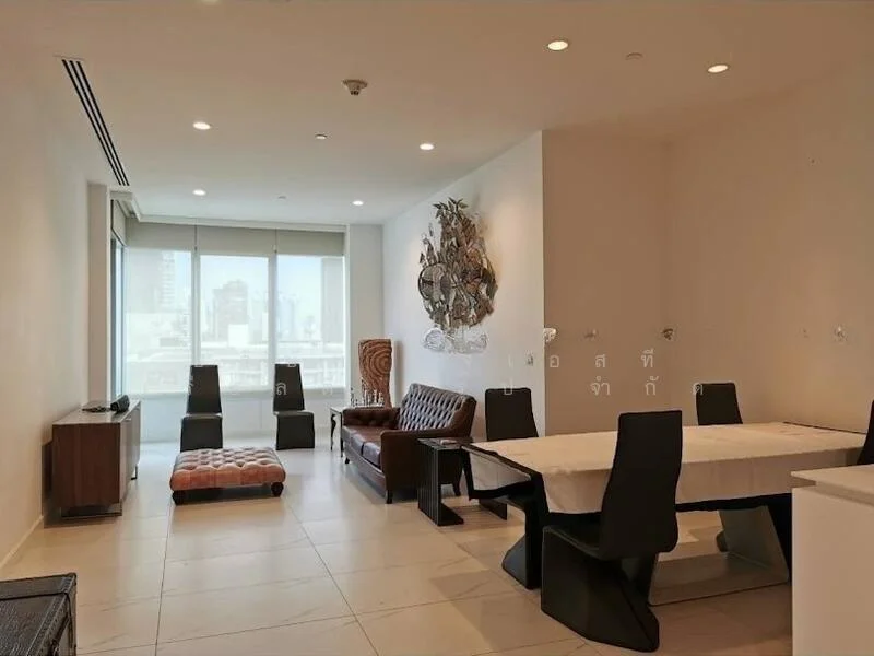 2 Bedroom condo in 185 Rajadamri