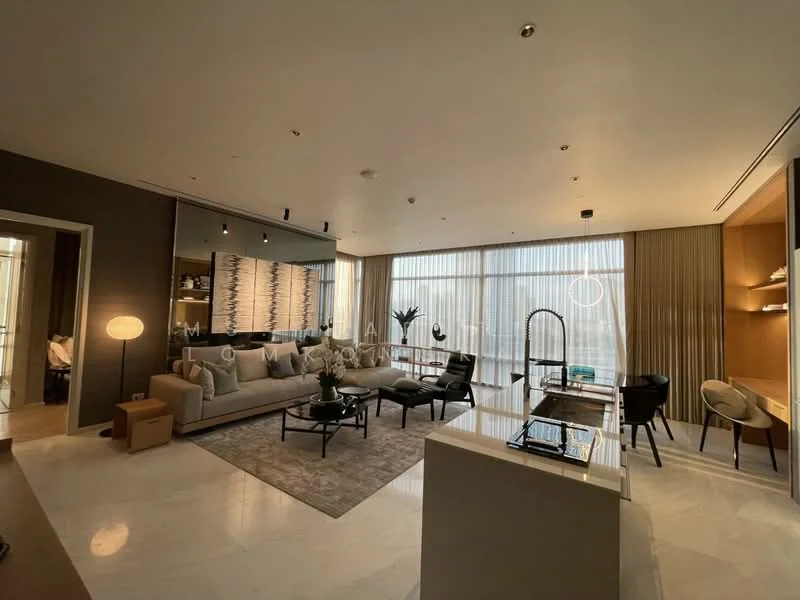 2 Bedroom condo in Four Seasons Private Residences