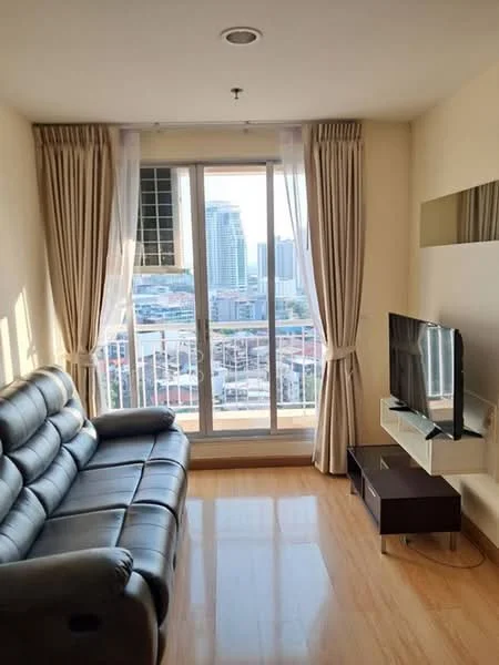 2 Bedroom condo in Life @ Sukhumvit 65