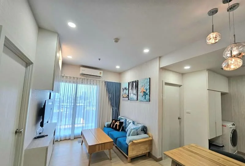 2 Bedroom condo in Supalai Loft Prajadhipok-Wongwian Yai