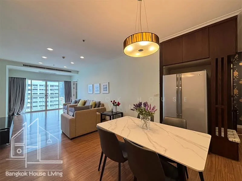 1 Bedroom condo in Noble Ora
