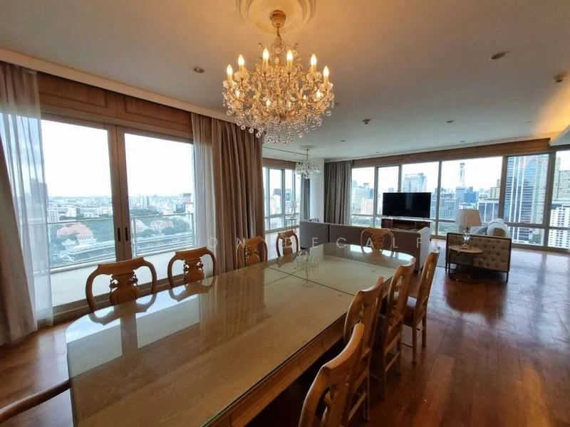 4 Bedroom condo in 185 Rajadamri