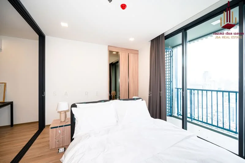 1 Bedroom condo in XT Phayathai