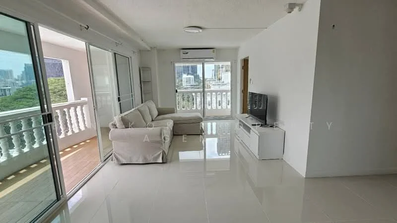 1 Bedroom condo in 38 Mansion