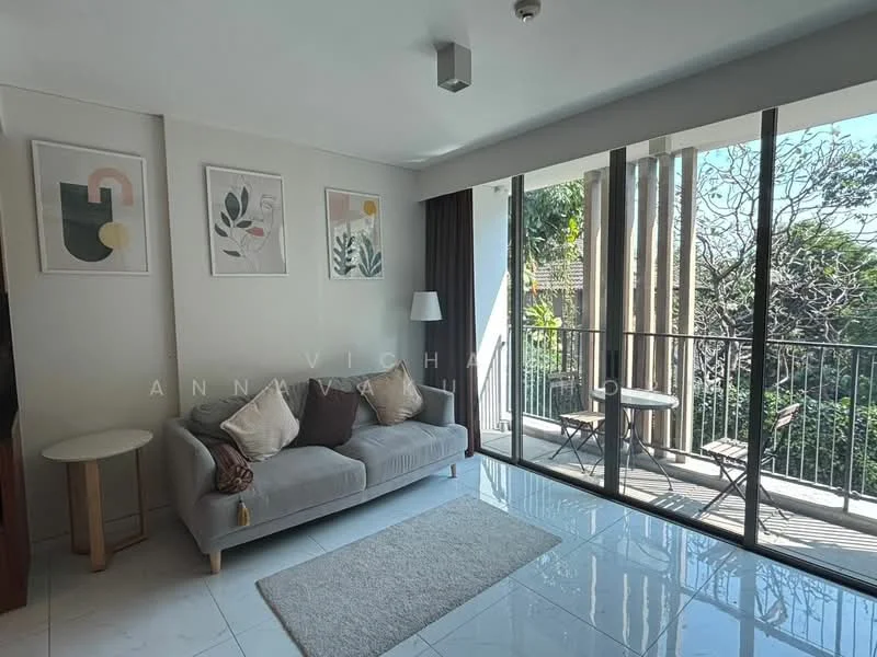 2 Bedroom condo in Siamese Thirty Nine