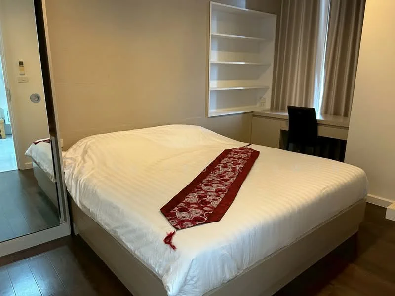 1 Bedroom condo in Nara 9 by Eastern Star