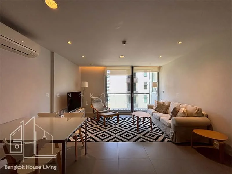 2 Bedroom condo in Living @ 24