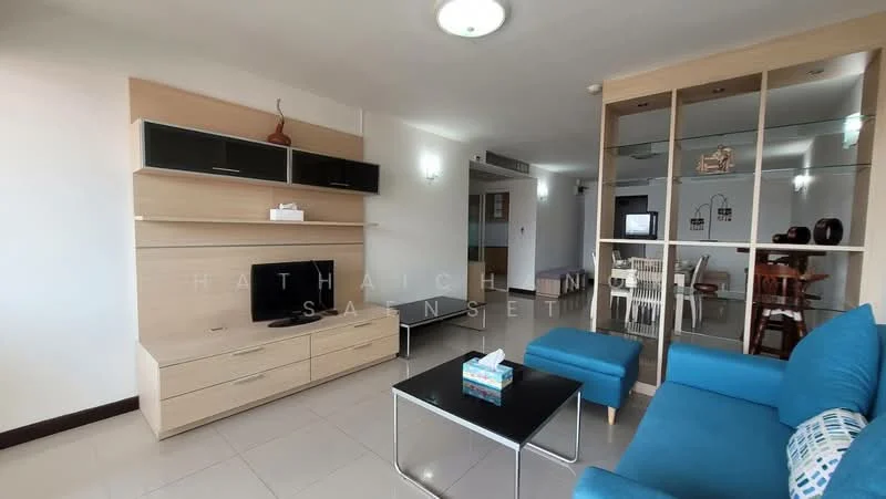 2 Bedroom condo in Fragrant 71