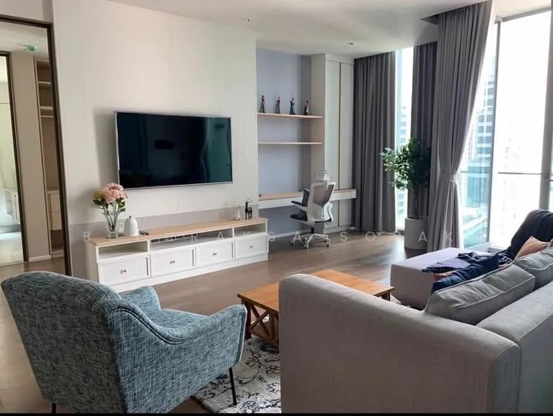 2 Bedroom condo in Kraam Sukhumvit 26