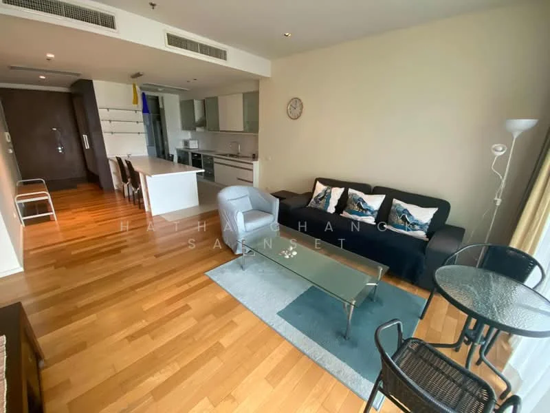 2 Bedroom condo in The Lakes