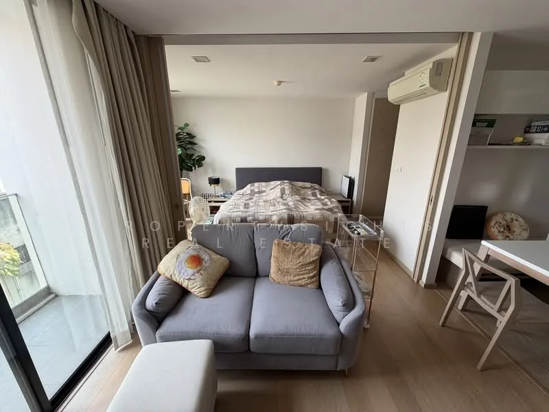 1 Bedroom condo in Liv @ 49
