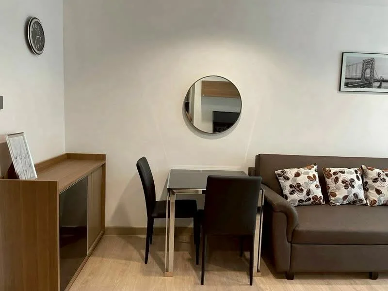 1 Bedroom condo in Thana Astoria Pinklao