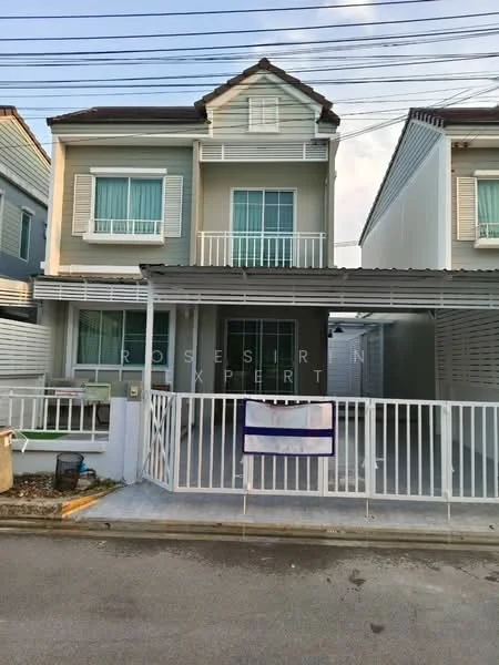 3 Bedroom condo in The Village 2 Bangna km.8