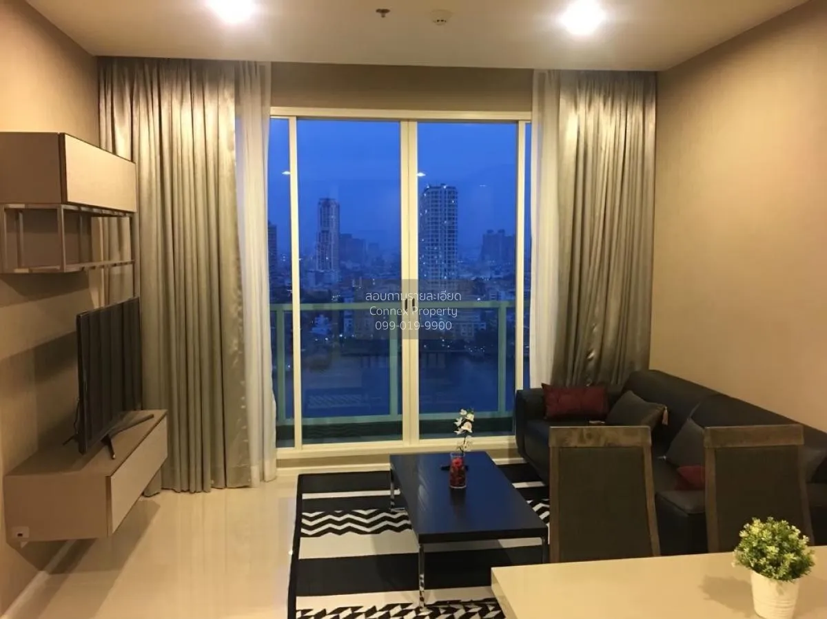 1 Bedroom condo in Menam Residences