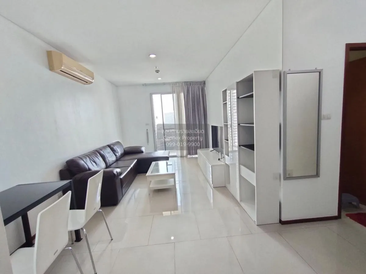 1 Bedroom condo in Villa Sathorn