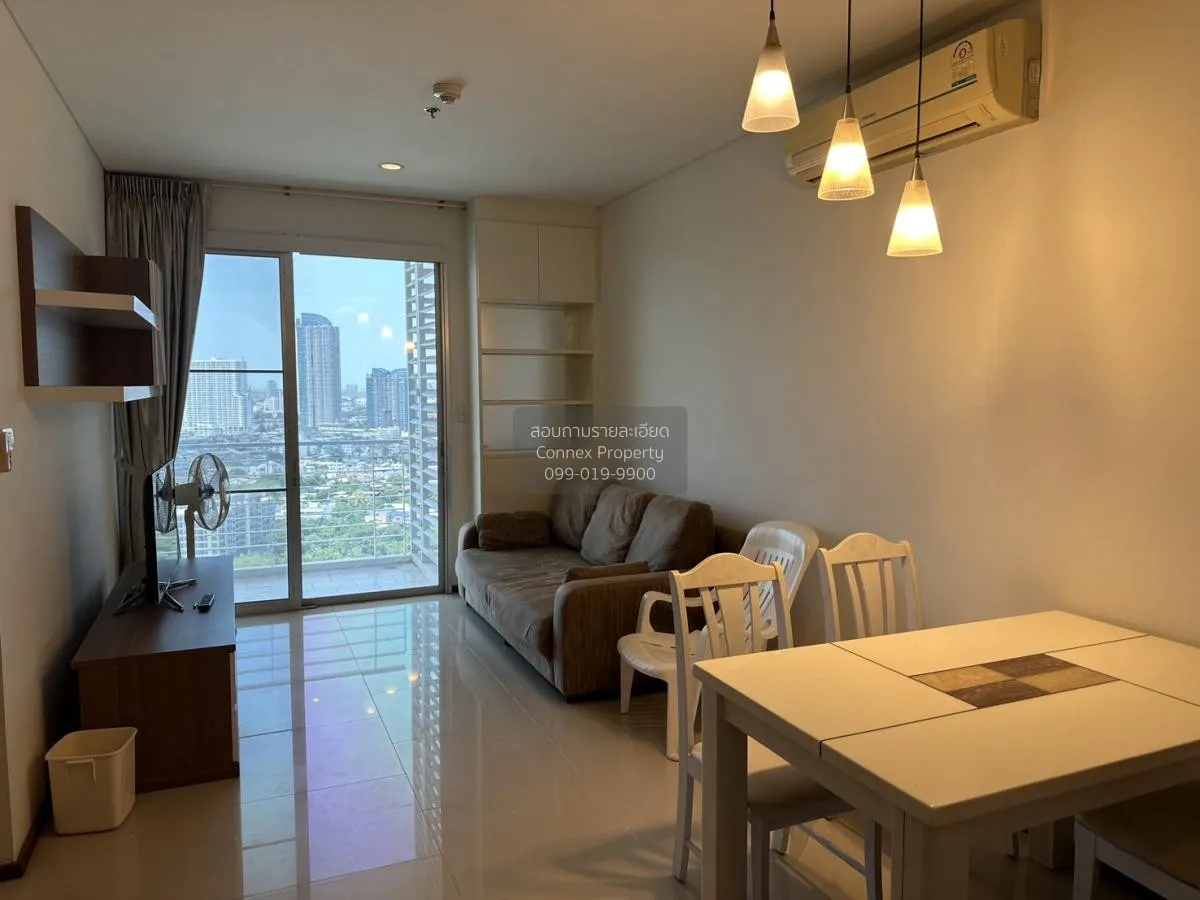1 Bedroom condo in Villa Sathorn