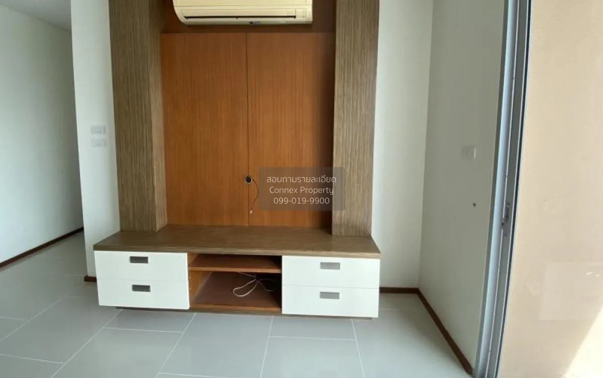2 Bedroom condo in Villa Sathorn