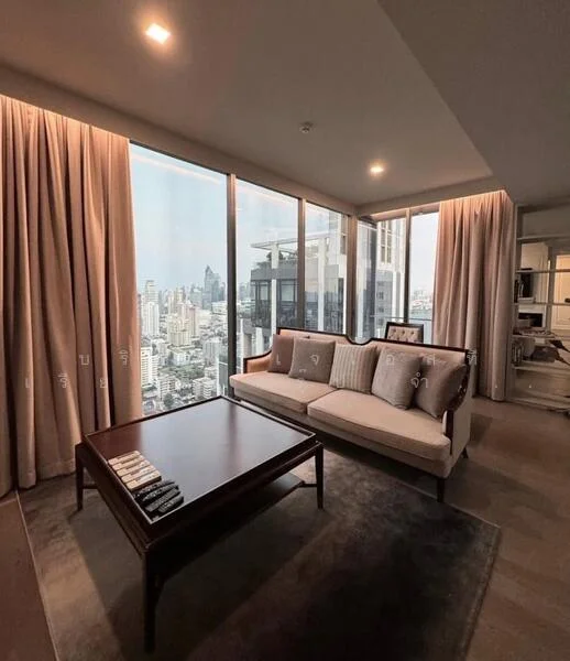 3 Bedroom condo in Celes Asoke