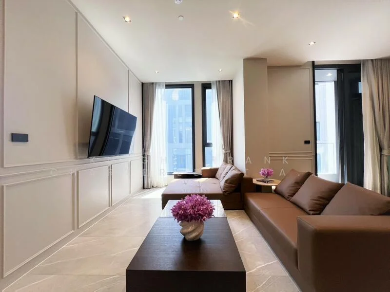 2 Bedroom condo in Hyde Heritage Thonglor