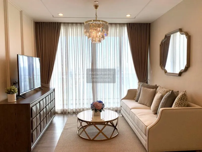 2 Bedroom condo in 333 Riverside