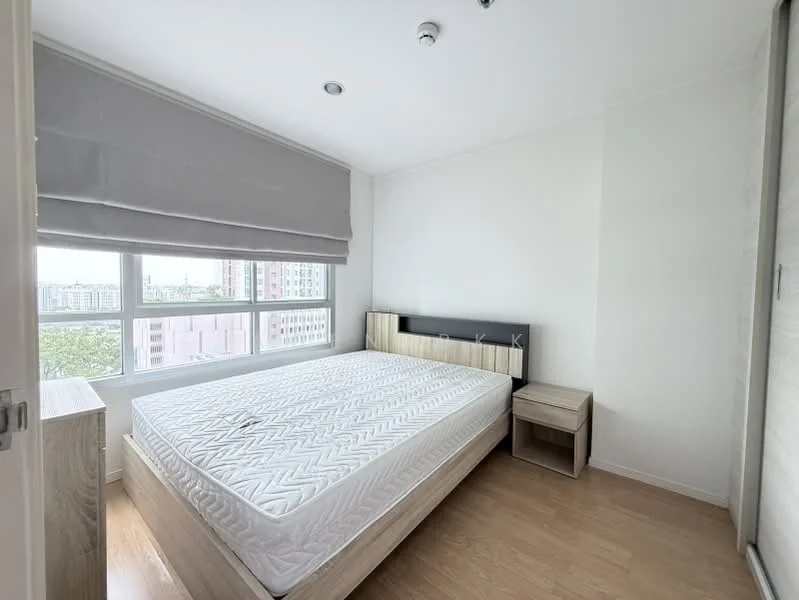 1 Bedroom condo in Lumpini Place Srinakarin-Huamak Station
