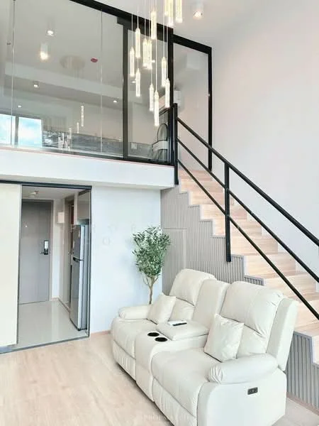 1 Bedroom condo in Life Asoke-Rama 9