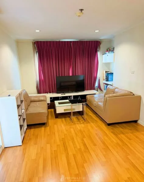 2 Bedroom condo in Lumpini Place Phahol-Saphankhwai